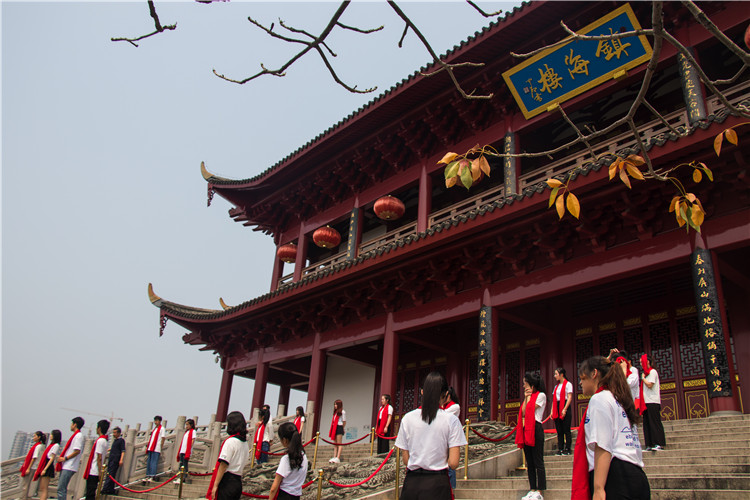 20190423学院宣传片拍摄花絮吴婧摄-4.jpg 20190423学院宣传片拍摄花絮吴婧摄-4.jpg