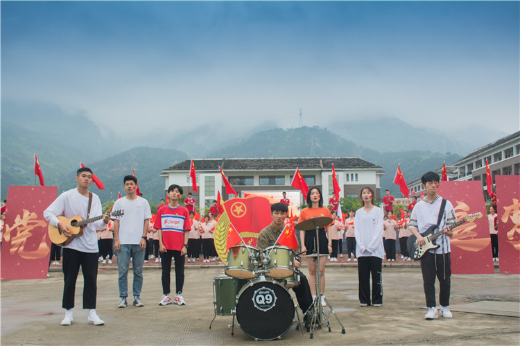 20190427乐队-林展鹏摄.jpg 20190427乐队-林展鹏摄.jpg